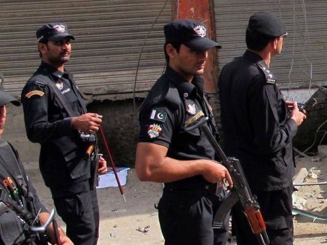 ڈی آئی خان؛ آئل اینڈ گیس کمپنی کے دفتر پر حملہ، 2 پولیس اہلکار جاں بحق