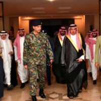 سعودی معاون وزیر دفاع پاکستان پہنچ گئے ، آری چیف سے ملاقات شیڈول