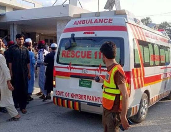 راولپنڈی ، ٹائر پھٹنے سے کا ر اُلٹ گئی ، 2 افراد جاں بحق