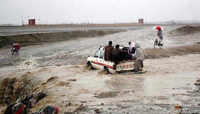 ہرنائی میں برشوں سے سیلابی صورتحال ، بلوچستان کا پنجا ب سے زمینی رابطہ منقطع