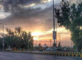 لاہور میں سورج اور بادلوں کی آنکھ مچولی ، ابررحمت کا بھی امکان