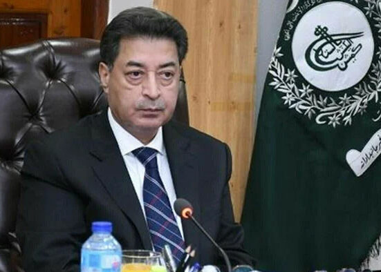 چیف الیکشن کمشنر کی زیر صدارت اجلاس میں بعض نشستوں پر حالیہ عدالتی حکم نامے پر غور کیا گیا