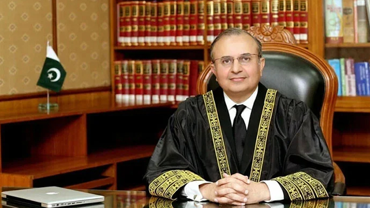 سپریم کورٹ کے مستعفی جج جسٹس منصور علی شاہ نے دوبارہ وکالت شروع کر دی