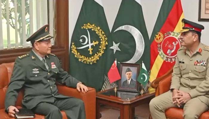 پاکستان اور چین کے تعلقات باہمی اعتماد اور تعاون پر مبنی ہیں، آرمی چیف