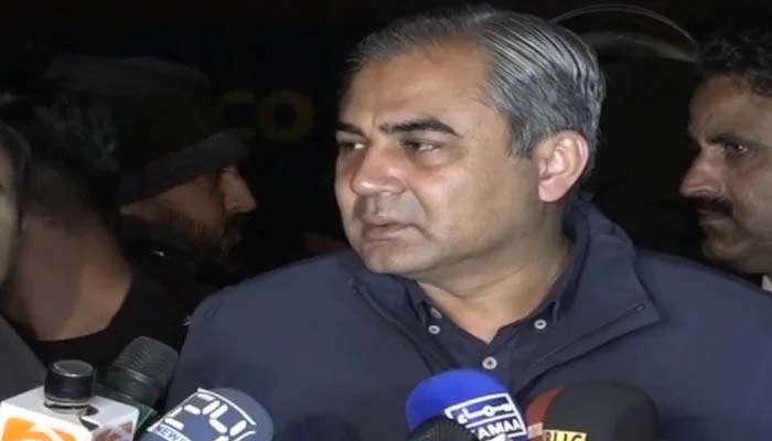 علی امین گنڈاپور اور بشریٰ بی بی ابھی تک فرار ہیں ، وزیر داخلہ