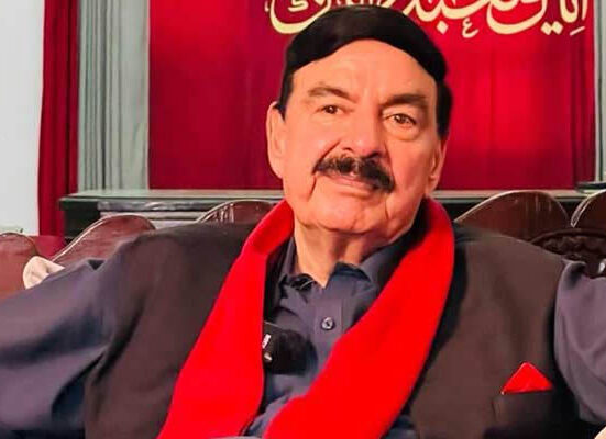 سابق وفاقی وزیر شیخ رشید احمد کو بیرون ملک جانے سے روک دیا گیا