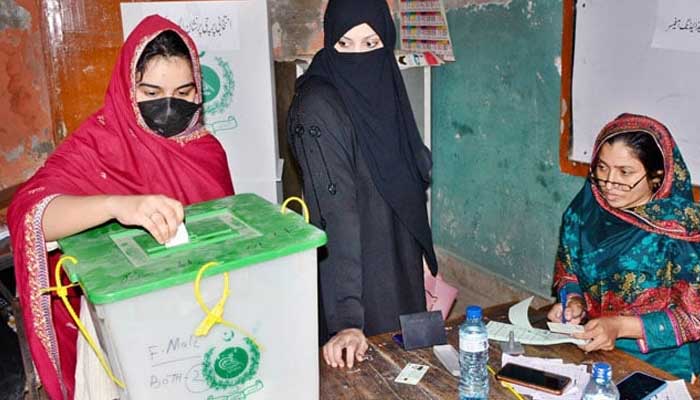 حلقہ پی پی 139شیخوپورہ میں ضمنی انتخابات کیلئے پولنگ کا آغاز