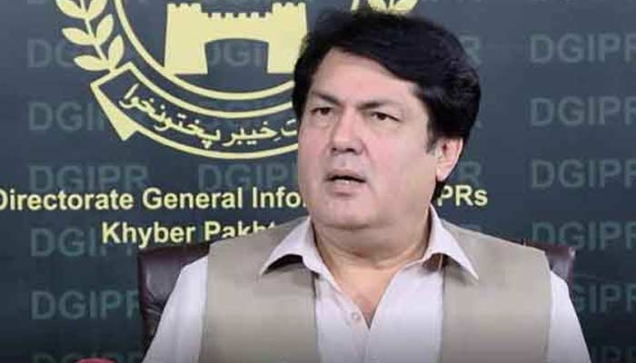 نوازشریف رائیونڈ میں بیٹھ کر فوج کی مانیٹرنگ بند کریں: بیرسٹر سیف
