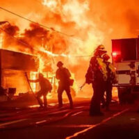 سانحہ گل پلازہ: بچوں نے بتایا وہ ماچس سے کھیل رہے تھے اسی دوران آگ بھڑک اٹھی،ایس پی سٹی