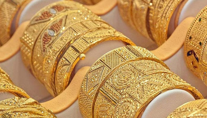 فی تولہ سونے کی قیمت میں 800 روپے کی کمی