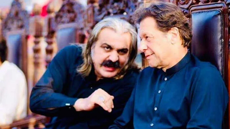 عمران خان کے دل میں کیا ہے اس پر میں کچھ نہیں کہہ سکتا، گنڈاپور