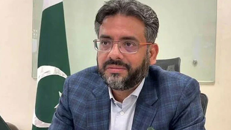 جنوری میں 63 ہزار افراد نوکری کیلئے ملک سے باہر گئے: مشیرِ خزانہ