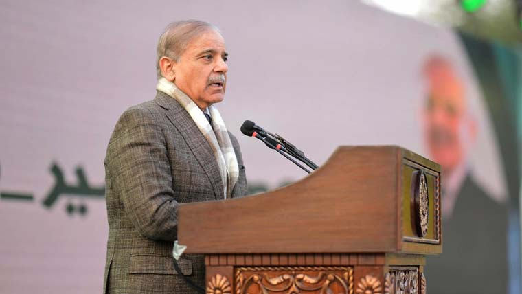 اپنے پائوں پر کھڑے ہو چکے، اب معاشی نمو کیلئے آگے بڑھنا ہو گا:وزیر اعظم