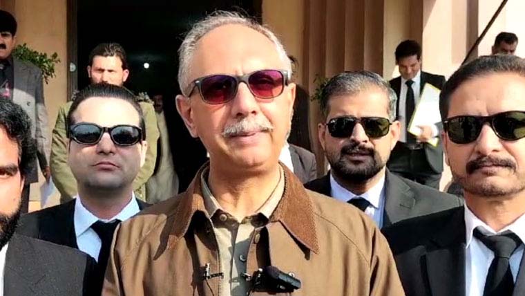 عمران واحد سابق وزیراعظم جن کا جیل ٹرائل ہو رہا ہے، عمر ایوب