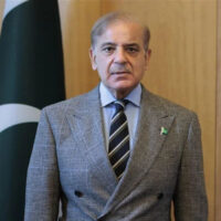 پاک بحریہ کے کردار کو خراج تحسین پیش کرنے کیلئے وزیراعظم کراچی پہنچ گئے