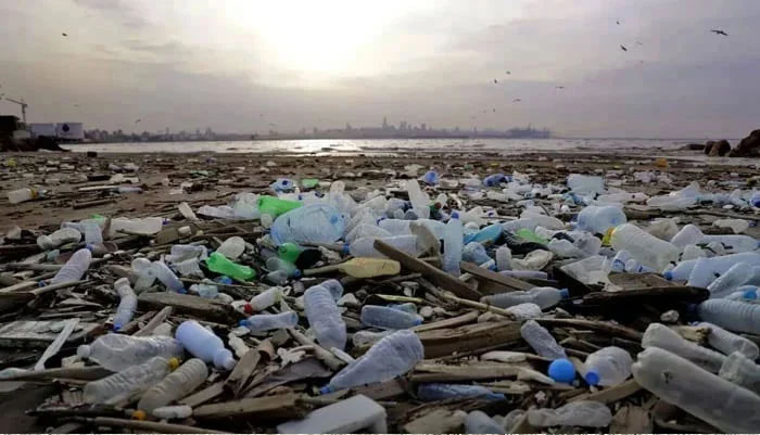 پلاسٹک کی آلودگی سنگین خطرہ ہے: وزیرِ اعلی سندھ