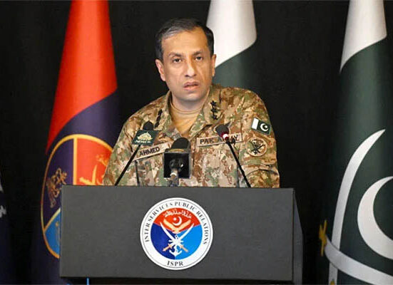 ڈی جی آئی ایس پی آر کی کراچی میں طلبا کے ساتھ خصوصی نشست