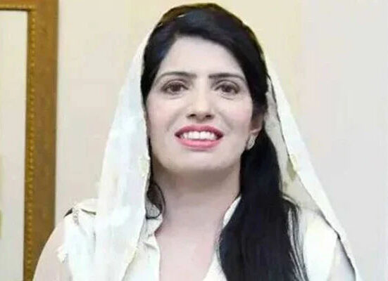 جناح ہاوس حملہ کیس: عالیہ حمزہ کے ناقابلِ ضمانت وارنٹِ گرفتاری جاری