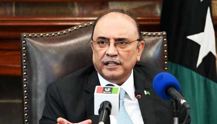 صدر مملکت آصف زرداری نے فنانس بل پر دستخط کردیے