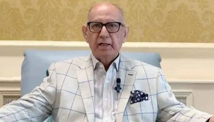 پی ٹی آئی نے پھر ثابت کیا کہ اس کا آئینی تقاضوں سے کوئی تعلق نہیں: عرفان صدیقی