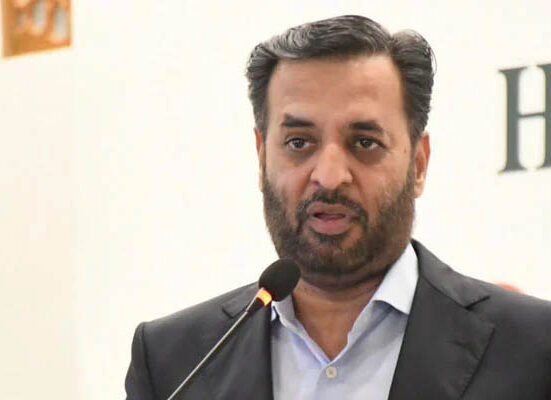 3 ماہ بعد پاکستان میں فروخت ہونے والی ہر دوا پر بار کوڈ ہو گا: مصطفی کمال