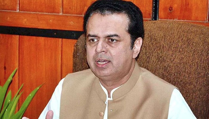 طلال چوہدری کا 27 یوٹیوب چینلز کیخلاف کریمنل کارروائی کا اعلان
