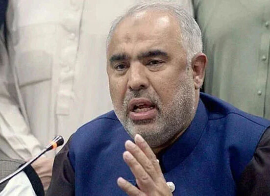 ملک کو غیر آئینی انداز میں چلایا جا رہا ہے: اسد قیصر