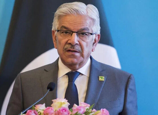 آدھی سے زیادہ بیوروکریسی پرتگال میں پراپرٹی لے چکی، خواجہ آصف