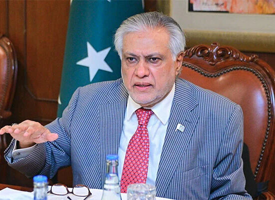 ملک بہت اچھا چل رہا ہے، کسی 27ویں ترمیم کی ضرورت نہیں، اسحاق ڈار