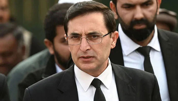 اب ہم بانی پی ٹی آئی کی رہائی کو یقینی بنا کر دم لیں گے: بیرسٹر گوہر