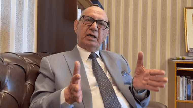 پی ٹی آئی کے پاس اب صرف ناکامی کارڈ بچا ہے: سینیٹر عرفان صدیقی