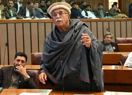 آئیں ہم سب توبہ کریں اور ایک دوسرے کو معاف کریں: محمود خان اچکزئی