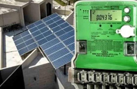 ملک بھر میں تمام سولر صارفین کے لیے نیٹ میٹرنگ پالیسی تبدیل کرنے کا فیصلہ