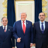 ایران کے ’زیر زمین محفوظ‘ افزودہ یورینیم کو ابھی حاصل کرسکتے ہیں مگر ضرورت نہیں، ٹرمپ