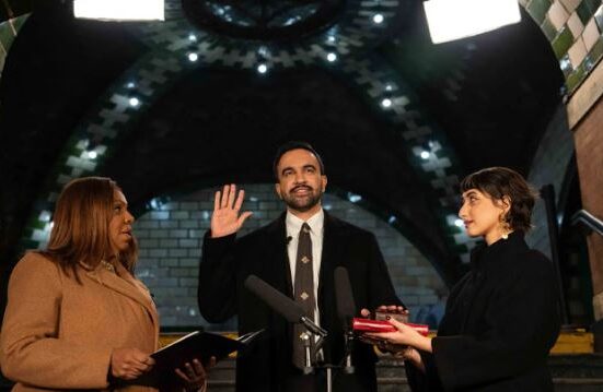 امریکی تاریخ میں نیا باب: ظہران ممدانی قرآن پر حلف اٹھا کر میئر بن گئے