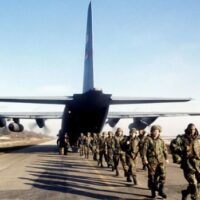 ایران پر حملے، امریکا کے تین فوجی ہلاک، 5 زخمی،امریکی فوج کا ایرانی جنگی جہاز کو تباہ کا دعویٰ