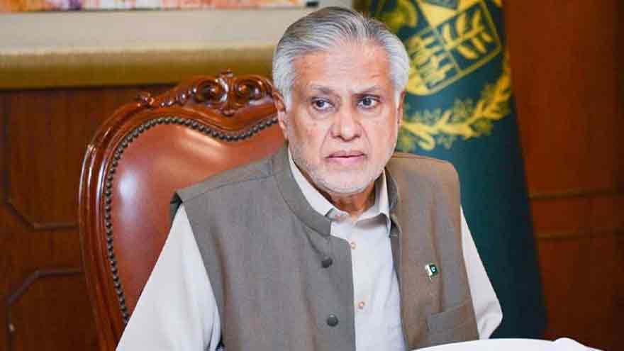 ایران یورینیم ملک سے باہر نہیں بھیجے گا بلکہ افزودگی کی سطح کم کرے گا، اسحاق ڈار
