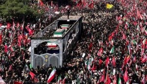 شہید علی خامنہ ای کا جنازہ قم پہنچا دیا گیا؛ آج بھی نماز ادا کی جائے گی