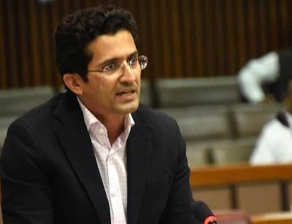 آبنائے ہرمز پر انحصار ختم کرنے کیلیےمقامی سطح پر تیل کی تلاش شروع کردی ہے، وفاقی وزیر