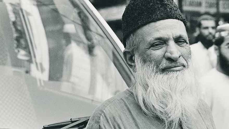 عبدالستار ایدھی کی 10ویں برسی پر قوم انہیں خراج عقیدت پیش کر رہی ہے۔